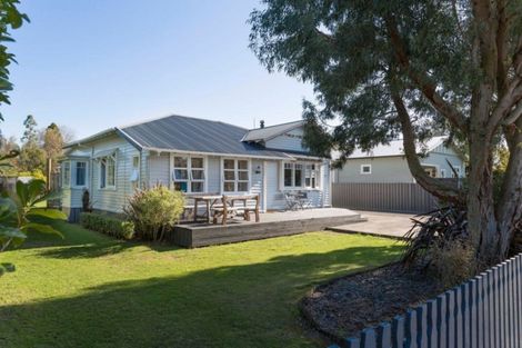 Photo of property in 36 Alma Street, Dannevirke, 4930