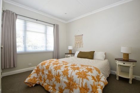 Photo of property in 105 Broadway, Carterton, 5713