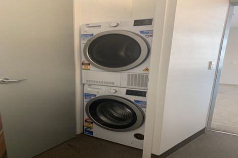 Photo of property in Rostrevor House, 3/130a Vivian Street, Te Aro, Wellington, 6011