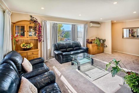 Photo of property in 84 Cunliffe Street, Churton Park, Wellington, 6037