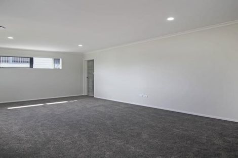 Photo of property in 3/42 Great South Road, Manurewa, Auckland, 2102