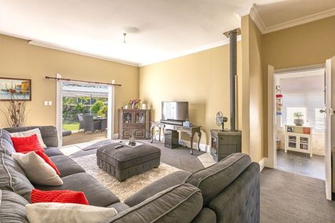 Photo of property in 23 Francis Drake Street, Waipukurau, 4200