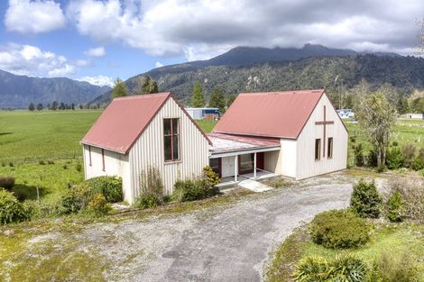 Photo of property in 86 Wanganui Flat Road, Harihari, 7884