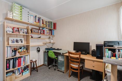 Photo of property in 18 Carrington Avenue, Hillcrest, Hamilton, 3216