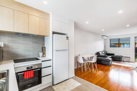 Photo of property in 17 Red Arches Road, Henderson, Auckland, 0610