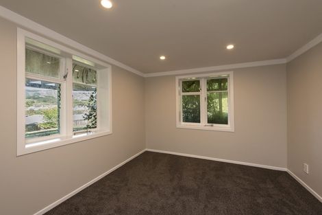Photo of property in 15 Mascot Street, Tawa, Wellington, 5028