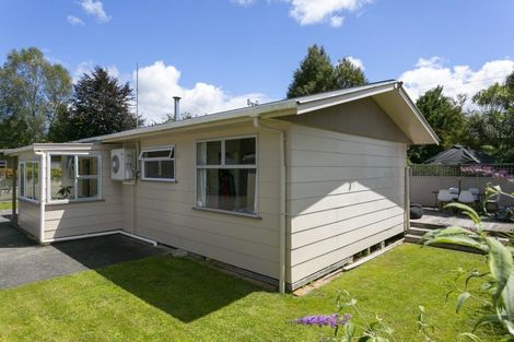 Photo of property in 39 Te Herekiekie Street, Turangi, 3334