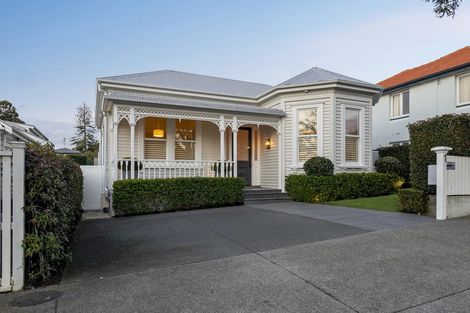 Photo of property in 1 Sentinel Road, Herne Bay, Auckland, 1011