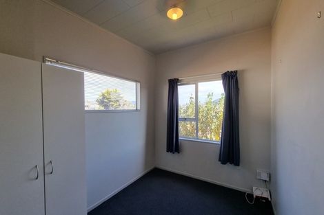 Photo of property in 5/18 Lambley Road, Titahi Bay, Porirua, 5022