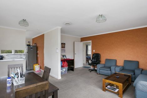 Photo of property in 179 Newlands Road, Newlands, Wellington, 6037