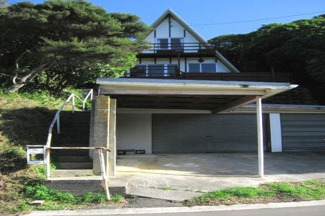 Photo of property in 45 Airlie Road, Plimmerton, Porirua, 5026