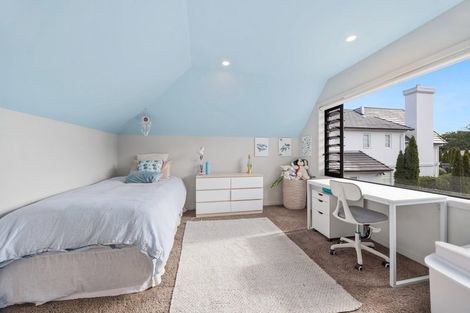 Photo of property in 24a Bluefin Way, West Harbour, Auckland, 0618