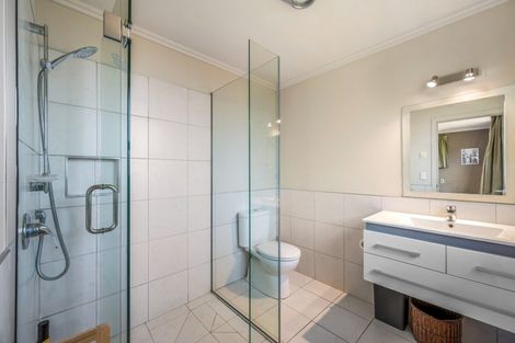 Photo of property in 2 Sherwin Avenue, Albert Town, Wanaka, 9305