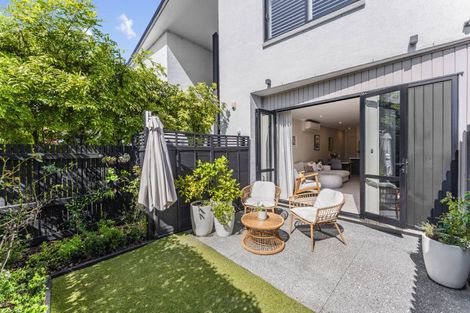 Photo of property in 39 Rangihina Road, Hobsonville, Auckland, 0616