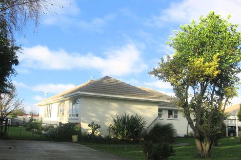 Photo of property in 5 Seddon Street, Takaro, Palmerston North, 4412