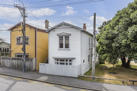 Photo of property in 149 Wallace Street, Mount Cook, Wellington, 6021