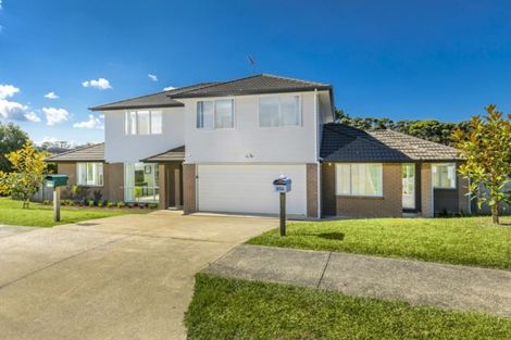 Photo of property in 35 Aberley Road, Schnapper Rock, Auckland, 0632