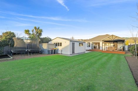 Photo of property in 10 Pahau Place, Cracroft, Christchurch, 8025