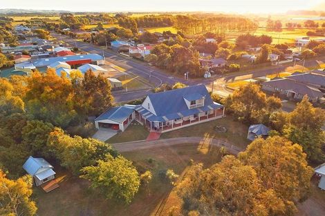 Photo of property in 46 Grey Street, Woodville, 4920