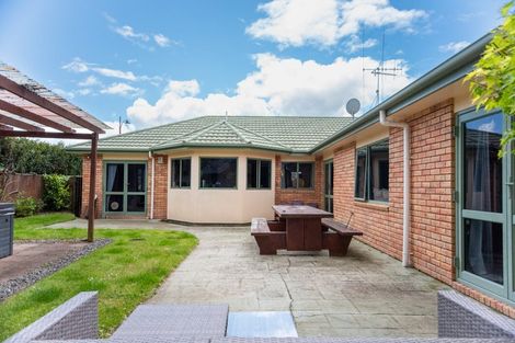 Photo of property in 49 Cairns Crescent, Rototuna, Hamilton, 3210