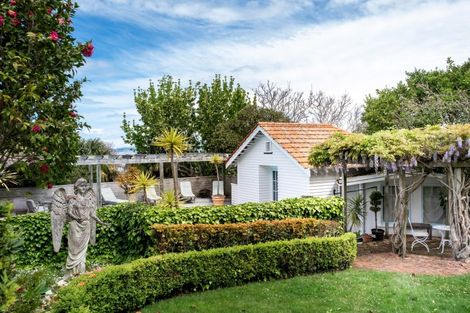 Photo of property in 7 Cobden Lane, Bluff Hill, Napier, 4110