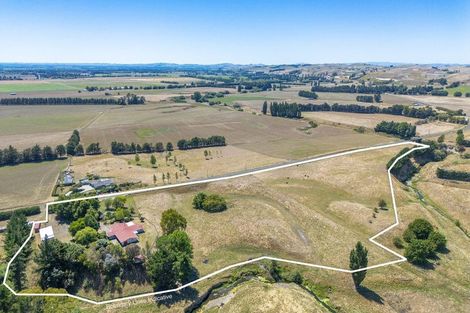 Photo of property in 85 Oruawharo Road, Takapau, Waipukurau, 4281