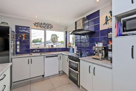 Photo of property in 32 Konini Crescent, Pirimai, Napier, 4112