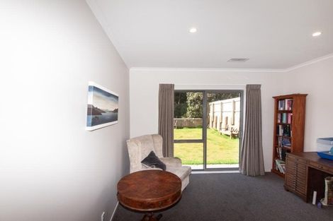 Photo of property in 5 Crompton Avenue, Churton Park, Wellington, 6037