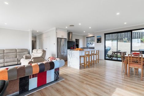 Photo of property in 356 Ngatai Road, Bellevue, Tauranga, 3110