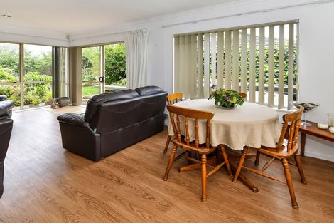 Photo of property in 23 Sandwick Drive, Weymouth, Auckland, 2103