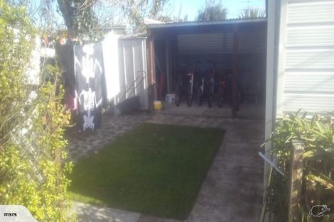 Photo of property in 39 Neal Crescent, Onekawa, Napier, 4110