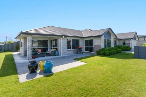Photo of property in 1 Whakatomo Place, Havelock North, 4130