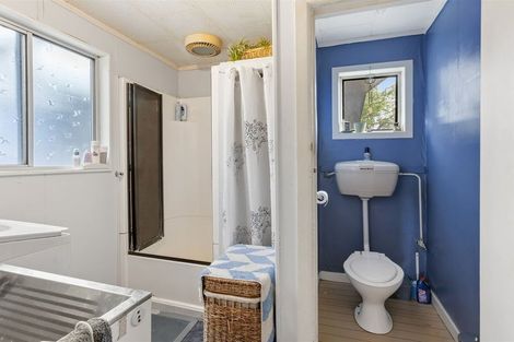 Photo of property in 79 Brougham Street, Westport, 7825