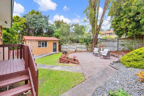 Photo of property in 5 Naviti Place, Browns Bay, Auckland, 0630