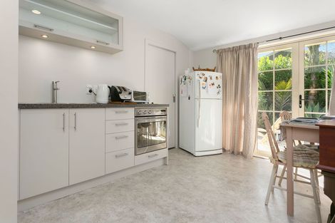 Photo of property in 52 Chaucer Street, Leamington, Cambridge, 3432