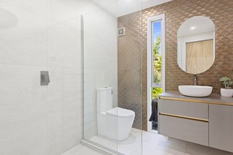 Photo of property in 76a Glandovey Road, Fendalton, Christchurch, 8052