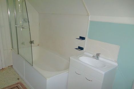 Photo of property in 28 Duncan Terrace, Kilbirnie, Wellington, 6022