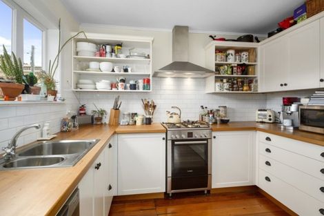 Photo of property in 47 Beach Street, Petone, Lower Hutt, 5012