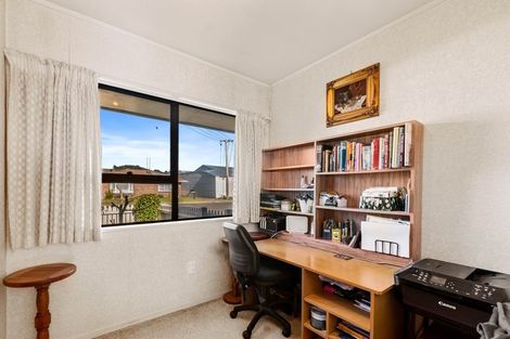 Photo of property in 22 Maida Vale Street, Fenton Park, Rotorua, 3010