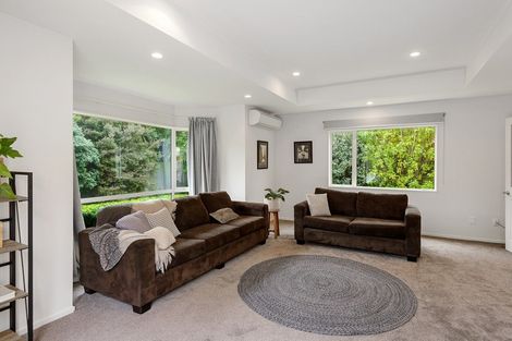 Photo of property in 22 Fineran Lane, Cashmere, Christchurch, 8022