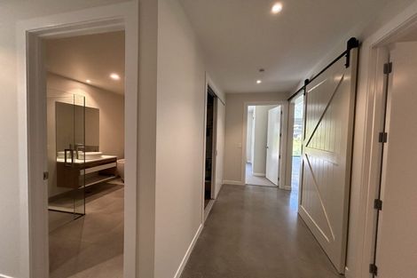 Photo of property in 73 Spur Ridge Rise, Jacks Point, 9371