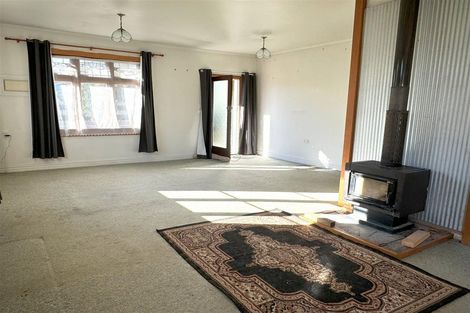 Photo of property in 19 Inverness Street, Dunollie, Runanga, 7803