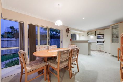 Photo of property in 27 Donnington Place, Bethlehem, Tauranga, 3110