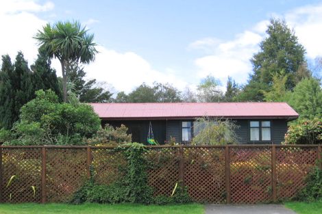 Photo of property in 30 Tamatea Road, Taupo, 3330