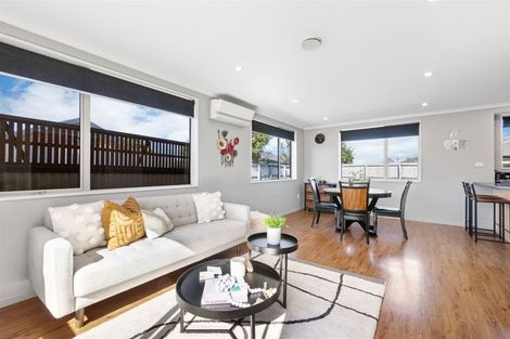 Photo of property in 37 Campion Place, Rolleston, 7614