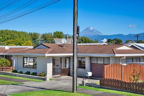 Photo of property in 1 Price Street, Westown, New Plymouth, 4310