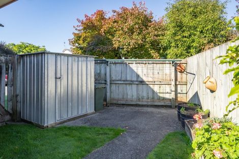 Photo of property in Holdsworth Villas, 1/2 William Donald Drive, Solway, Masterton, 5810