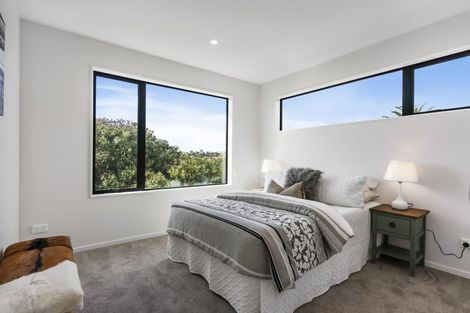 Photo of property in 37 Pinecrest Drive, Gulf Harbour, Whangaparaoa, 0930