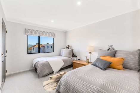 Photo of property in 8 Glengavel Grove, Papakowhai, Porirua, 5024