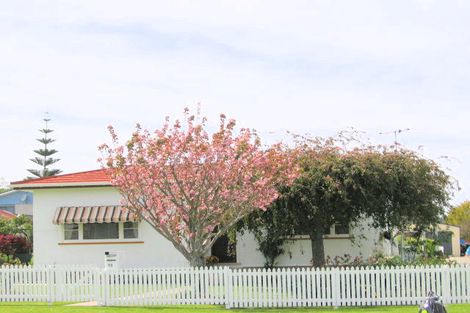 Photo of property in 13 Pine Street, Mangapapa, Gisborne, 4010